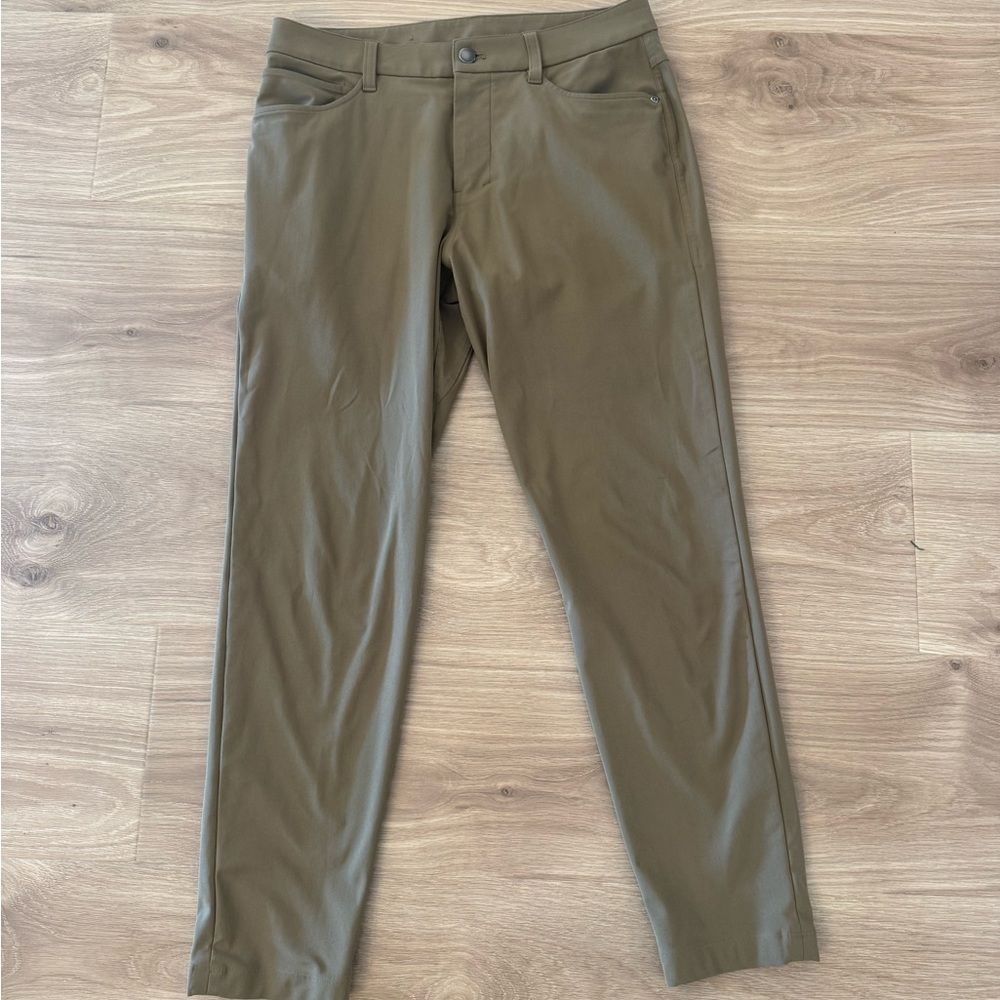 Lululemon ABC Slim-Fit 5 Pocket 30L